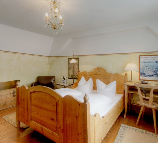 Zimmer 7 (Etagenbad)